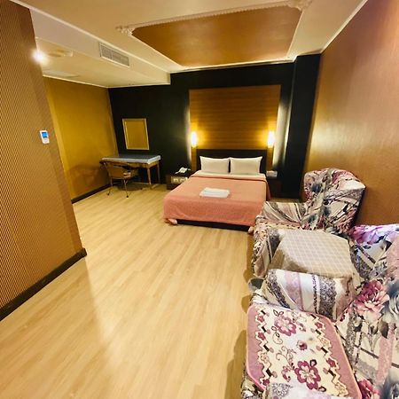 Hotel Lee-Chan Đài Bắc Ngoại thất bức ảnh